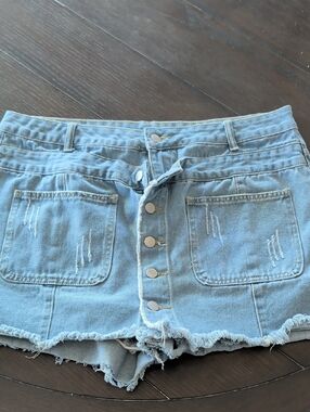 SHEIN Light Blue Button-Front Denim Shorts